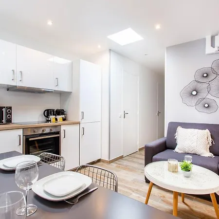 Apartment Cmg Manouchian C - Saint Fargeau Paris